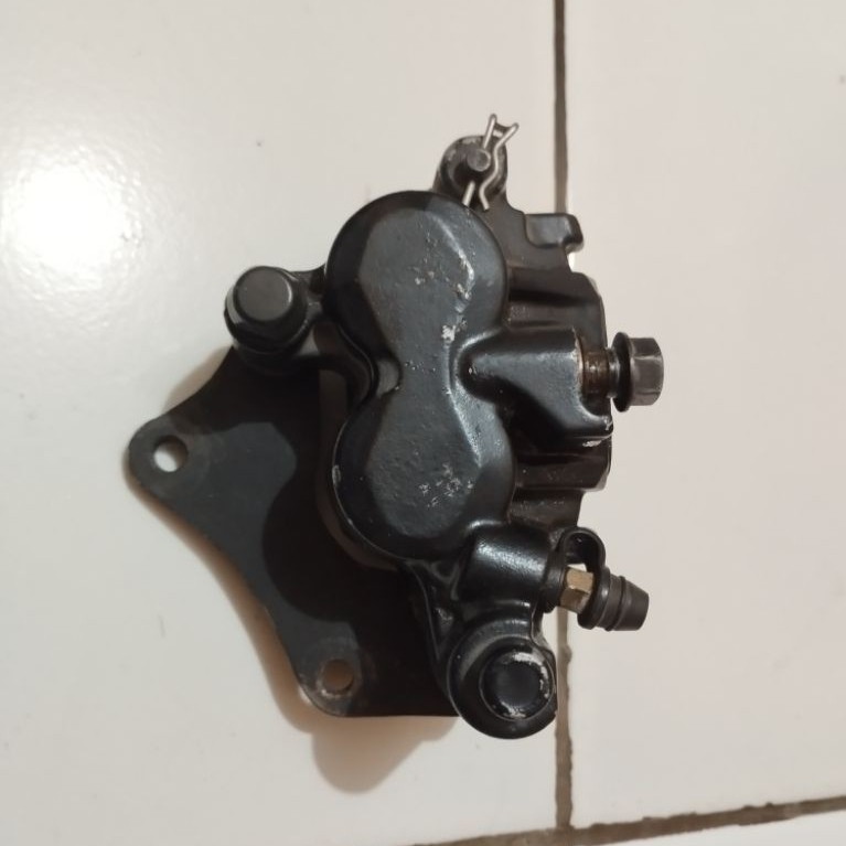 KALIPER DEPAN SATRIA FU INJEKSI
