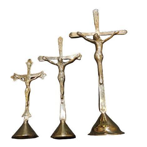 Salib yesus meja / salib duduk yesus / salip rohani kuningan