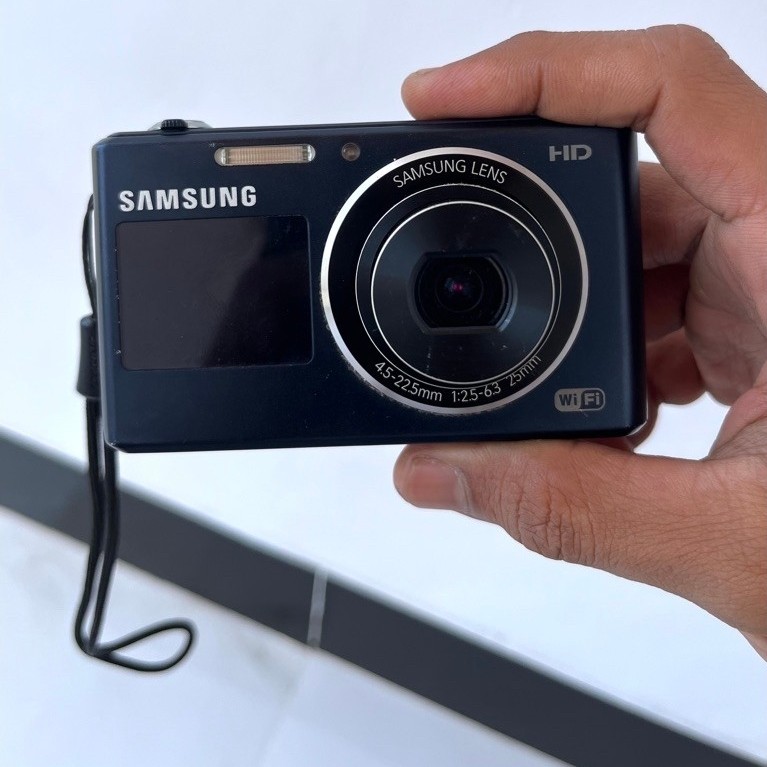 kamera digital samsung dv150f