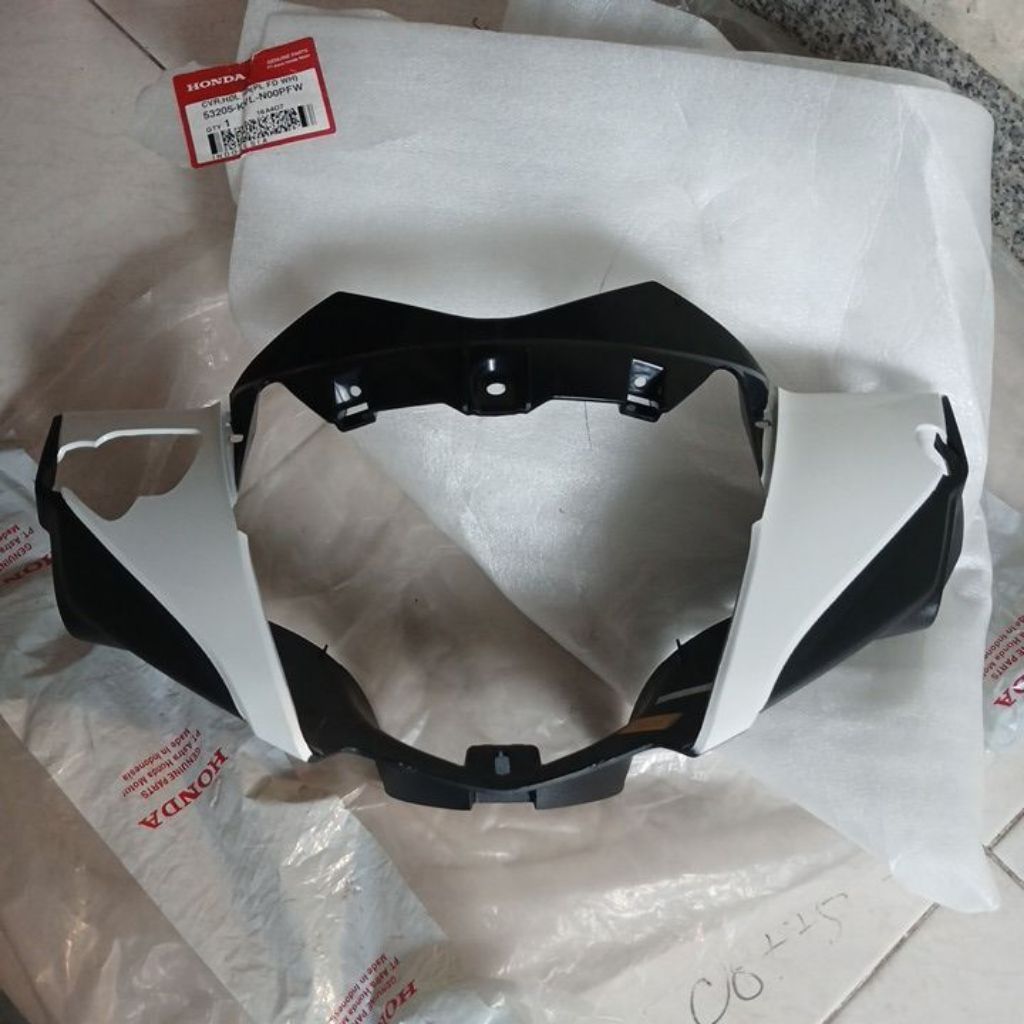 batok depan cover handel front PUTIH Supra x 125 th 2007/ 2013 original AHM 53205 - KVL - NOOPFW