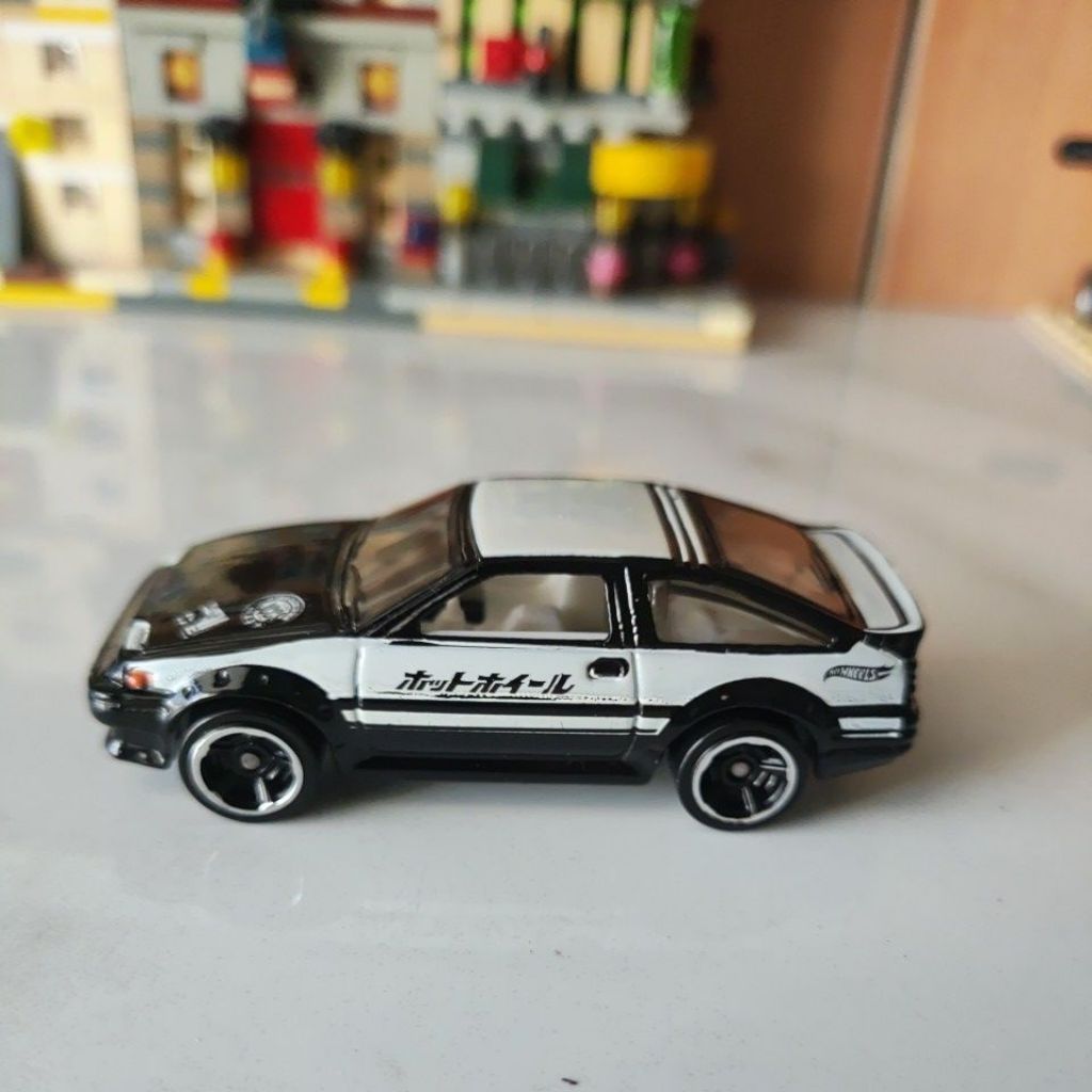 Hotwheels Loose Toyota AE-86 Corolla