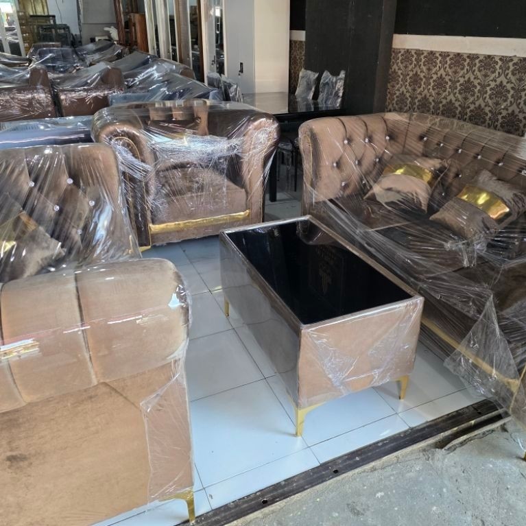 Sofa Turki 321  / sofa chesterfield 321/ sofa mewah