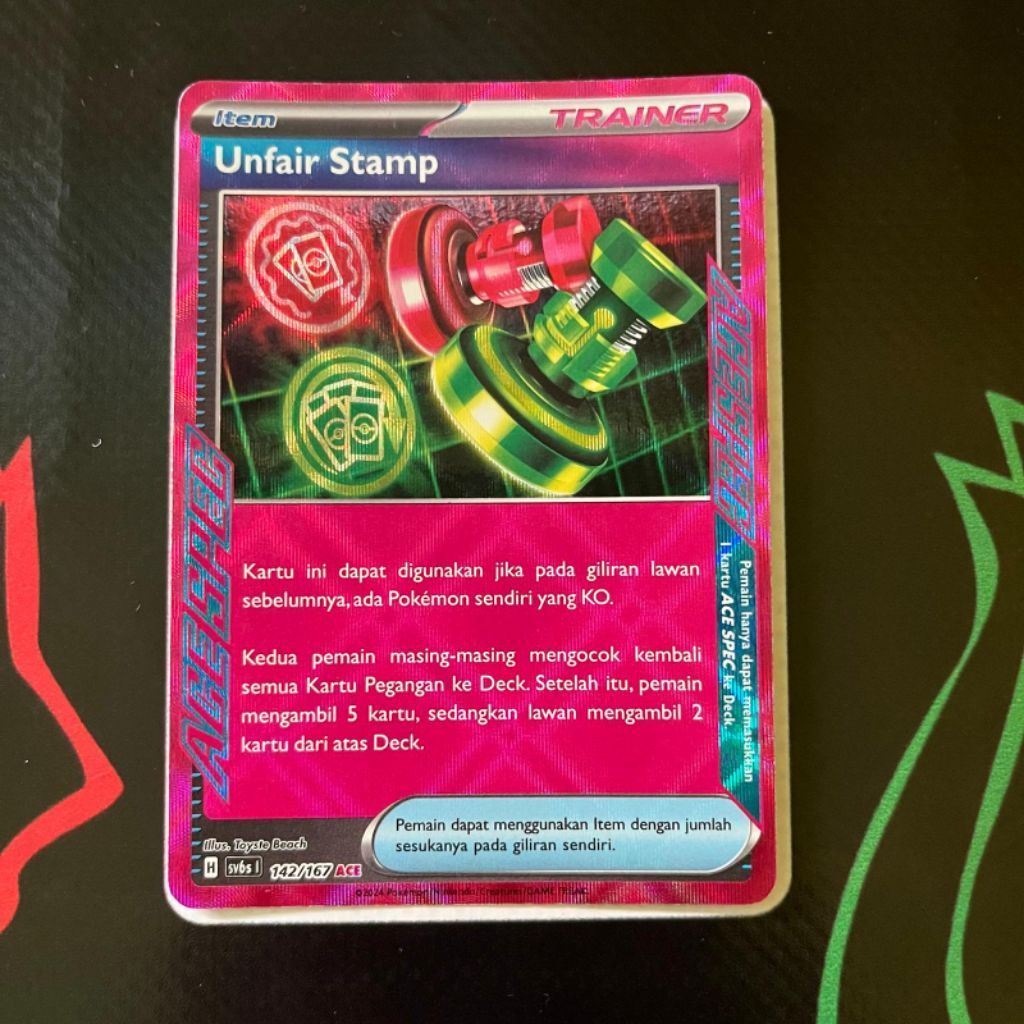 ID Unfair Stamp (Holo Ace) 142/167 SV6S Topeng Transfigurasi | Kartu Pokemon TCG