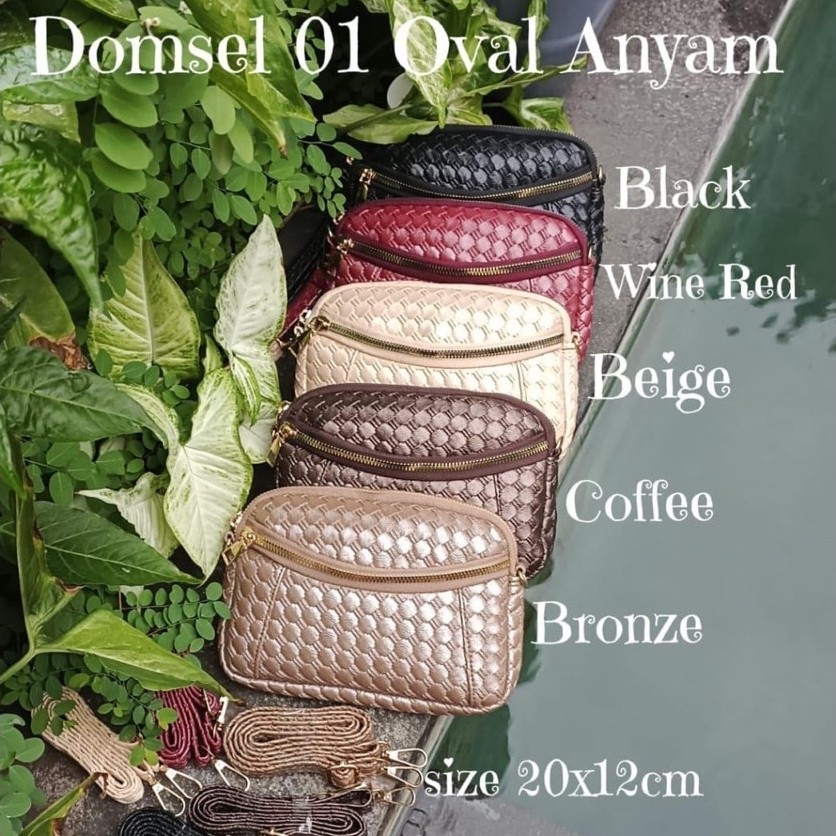 Domsel Bali oval/dompet selendang Bali