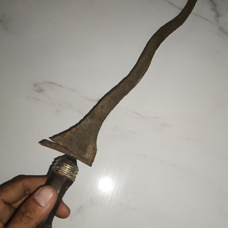 Keris Sepuh Pulanggeni Luk 5