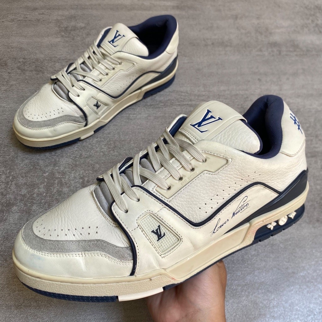 Sepatu LOUIS VUITTON LV Trainer Sneakers Size Tunggal 9 (44) Insole 28 cm
