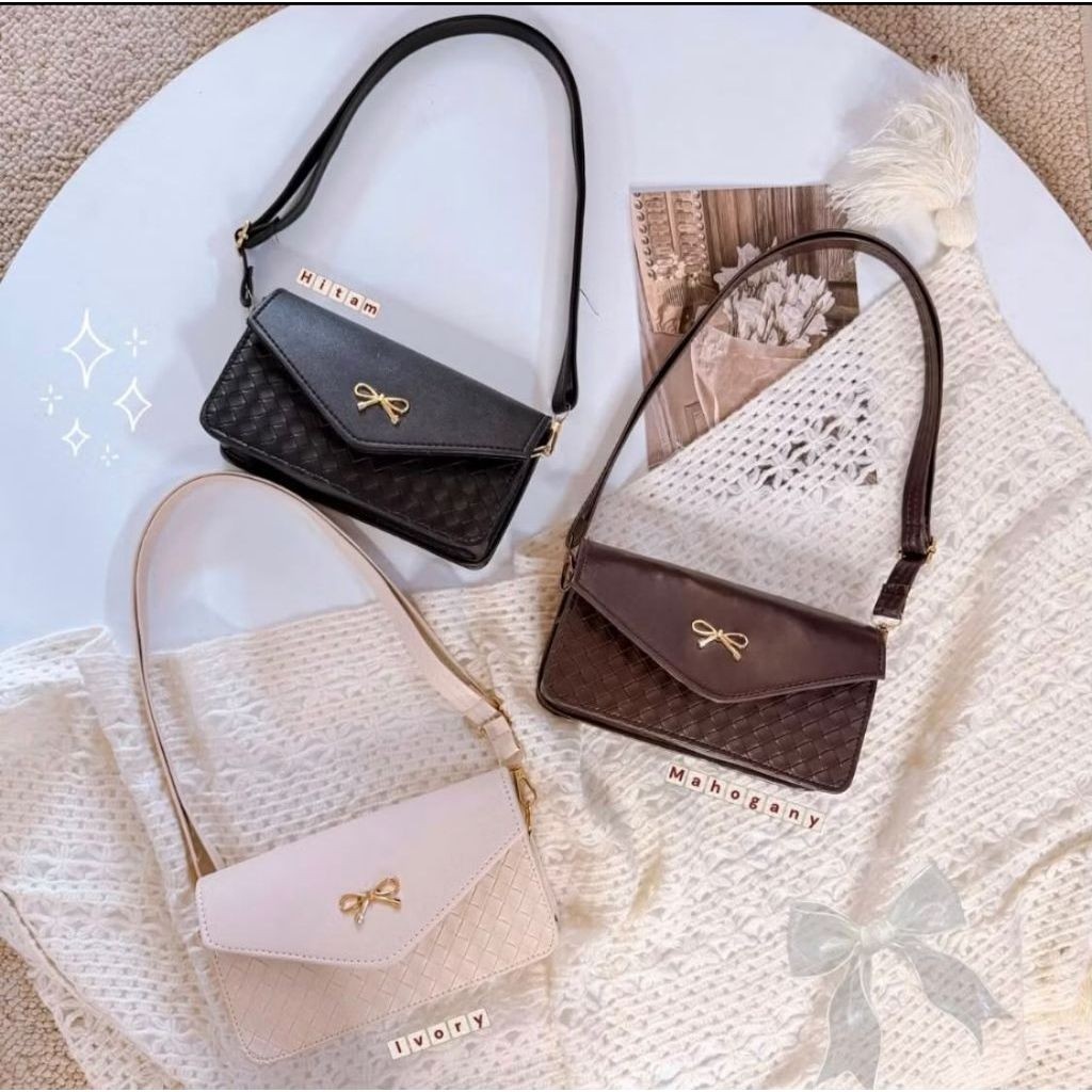LIVIA BAG