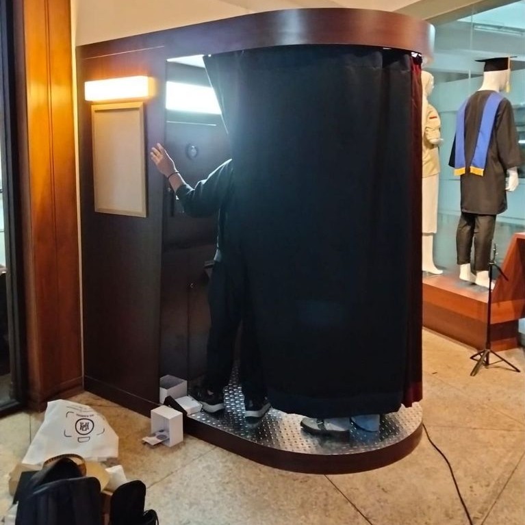 Photobooth Custom/Photobooth/Photobooth Jakarta/Photobooth Tangerang/Photobooth Vintage/Photobox/Pho