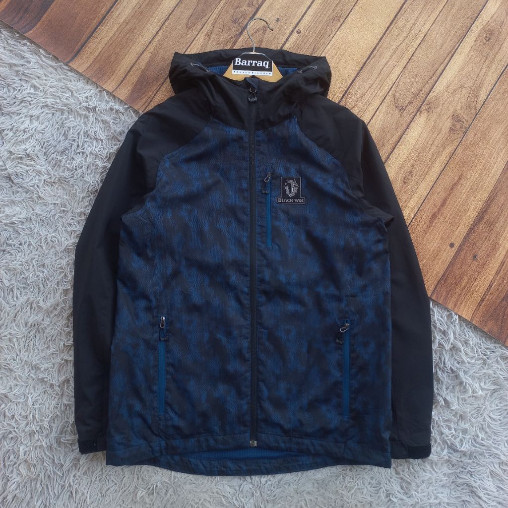 Jaket Outdoor Blackyak Ultimate Waterproof Blue Camouflage NOT gorpcore goretex blocktech running sp