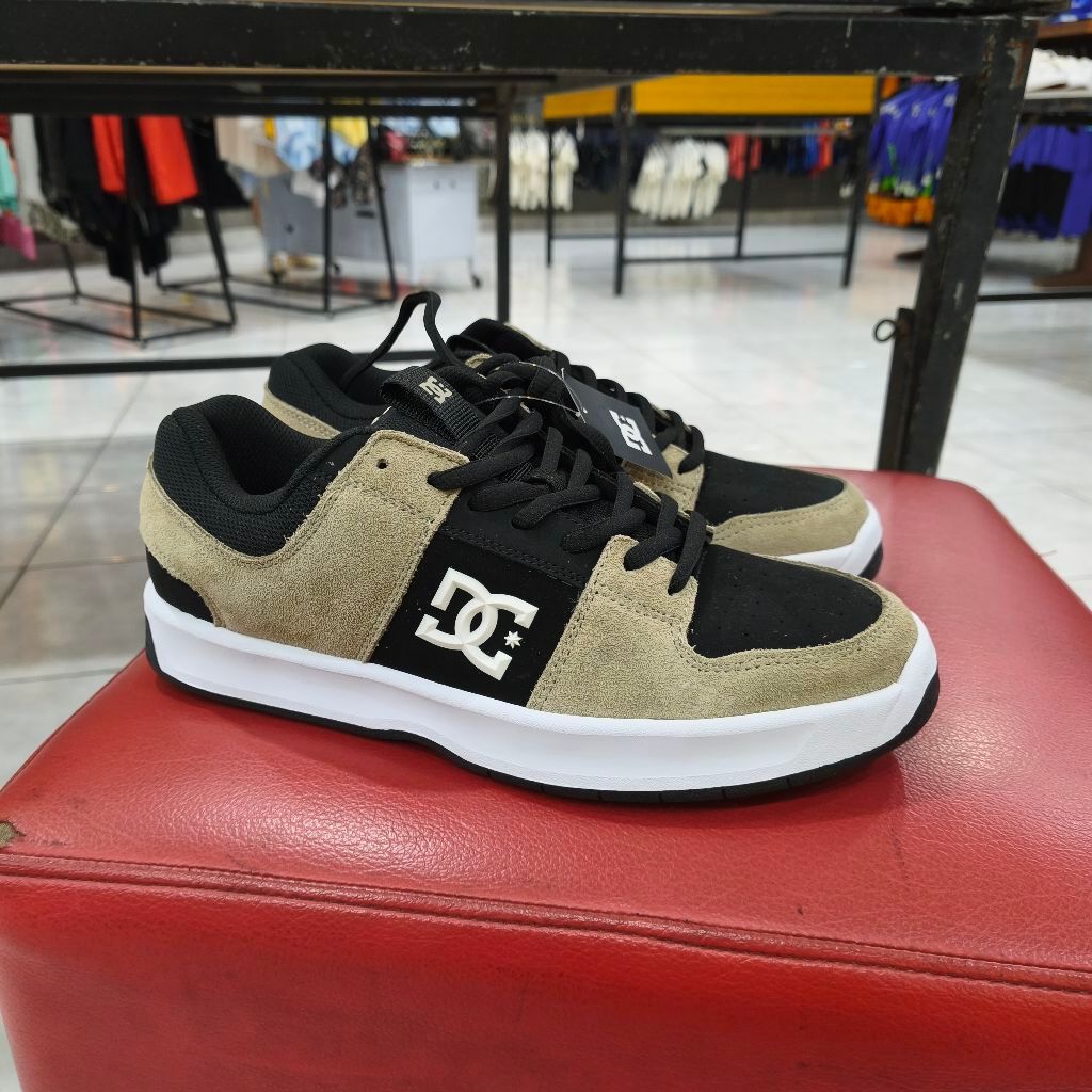 Sepatu DC Lynx Zero Black/Brow XKCW Original