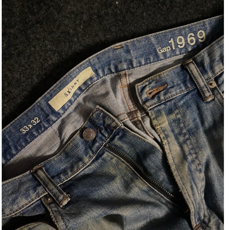 GAP skinny loose jeans