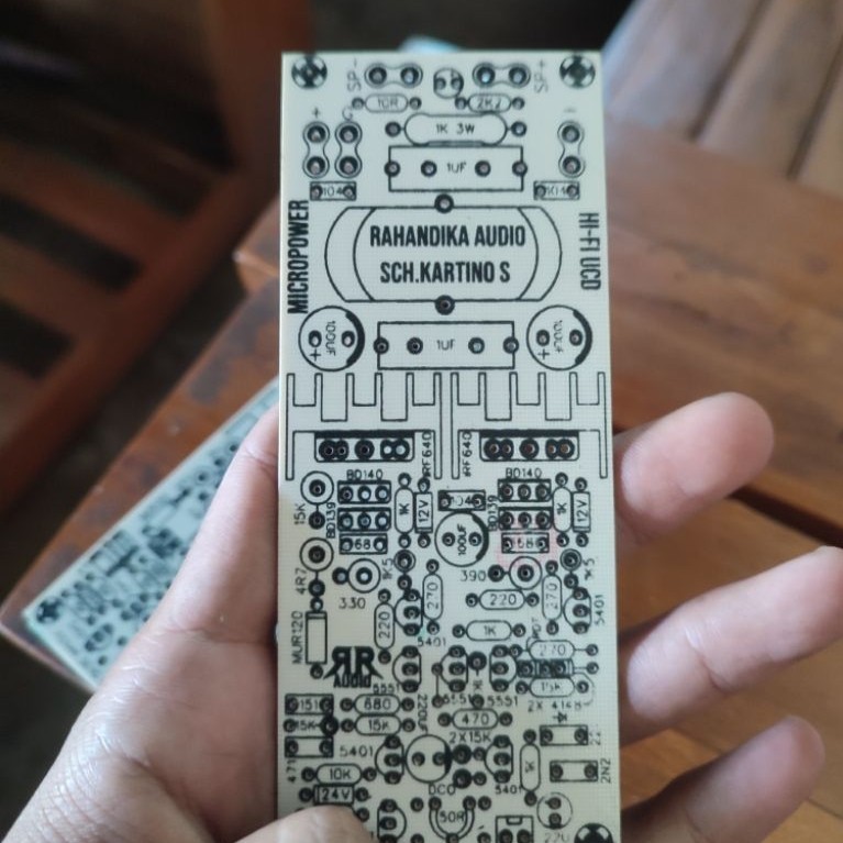 Pcb driver micropower Class D