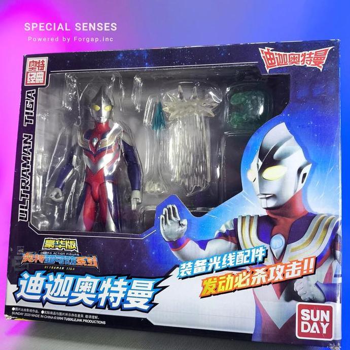 Action Figure Ultraman Tiga SHF