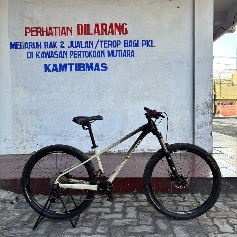 POLYGON XTRADA 6 TAHUN 2022