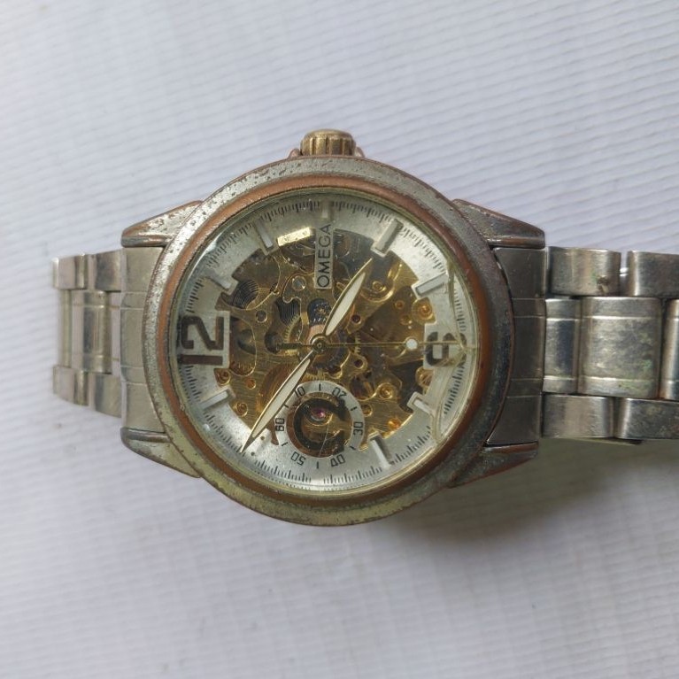 bahan jam tangan omega automatic+putar hidup