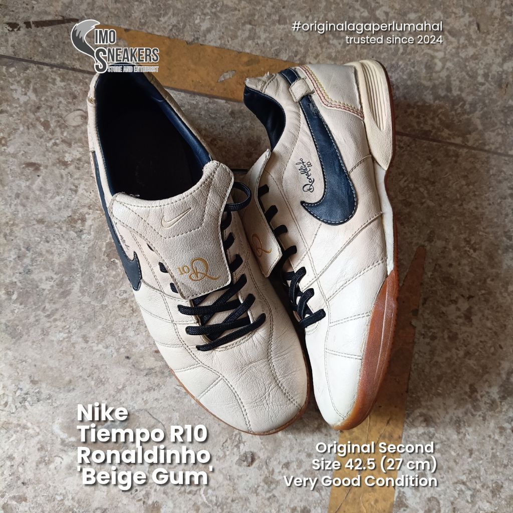 Nike Tiempo R10 (Ronaldinho 10) Beige Sepatu Sneakers Futsal Unisex Second Original
