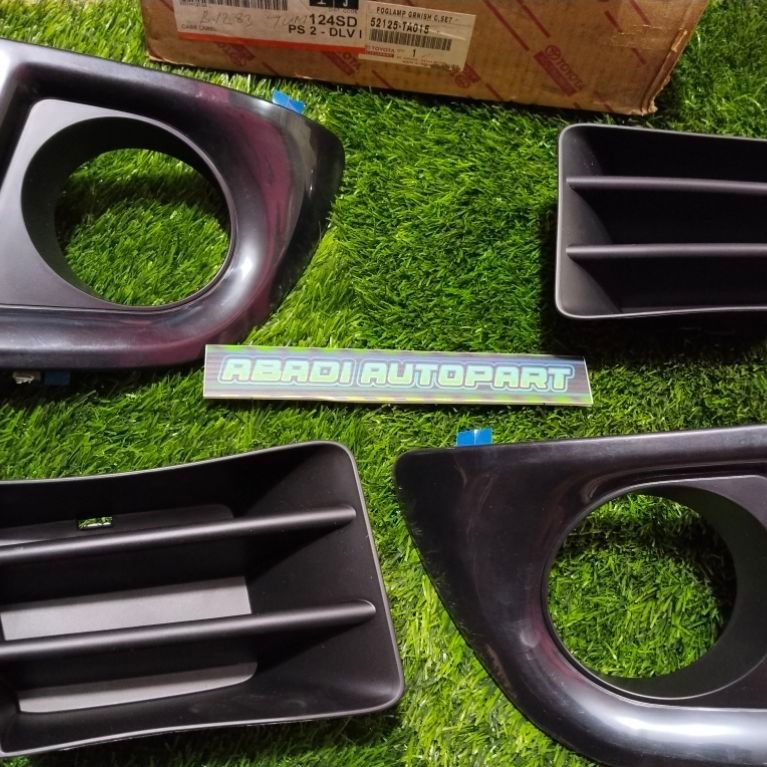 COVER FOGLAMP TOYOTA AVANZA XENIA VVTI 2007 - 2011 ORIGINAL  52125-TA015