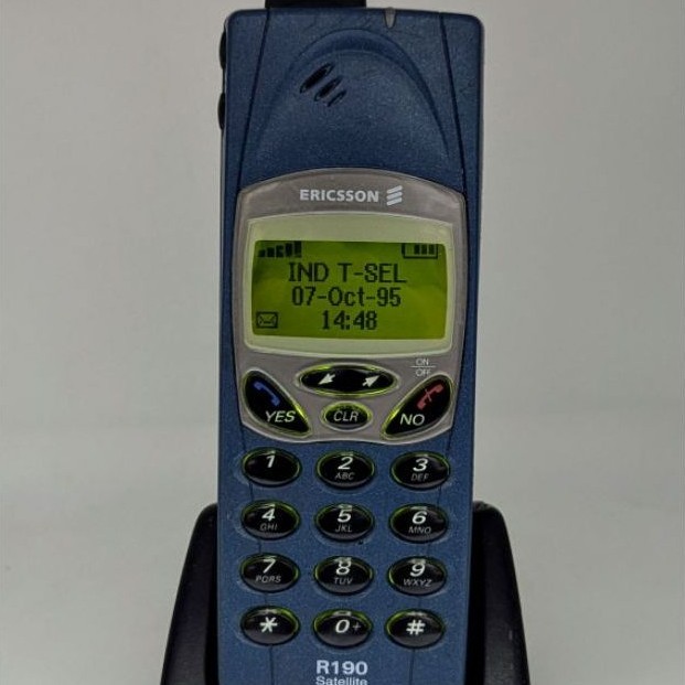 hp jadul ericsson r190 gsm dan bisa satellite normal
