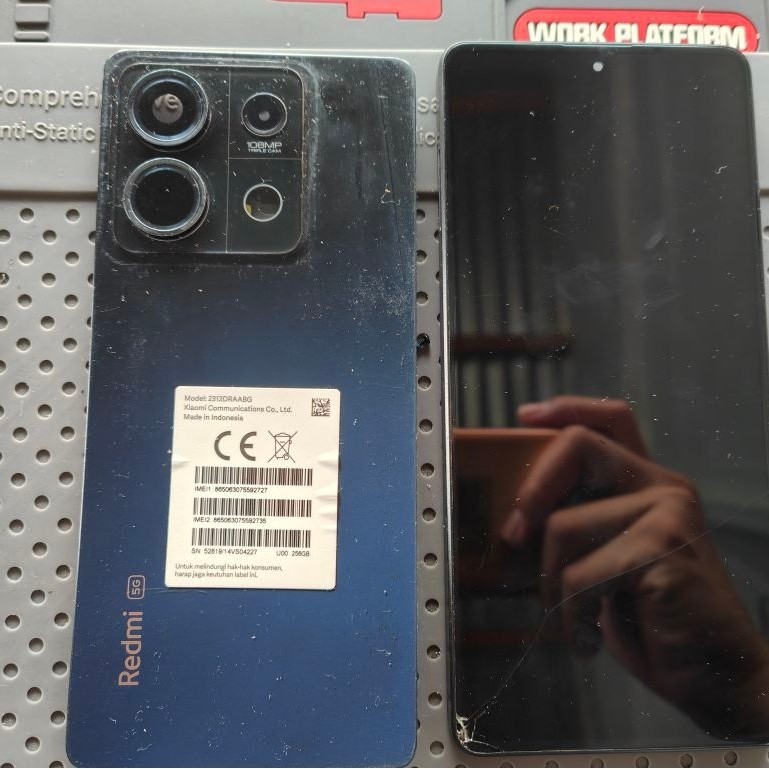 Redmi Note 13 5G 8/256 GB Bekas Garansi Resmi Indonesia Minus