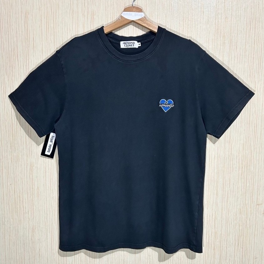 “BEYOND CLOSET” T-shirt