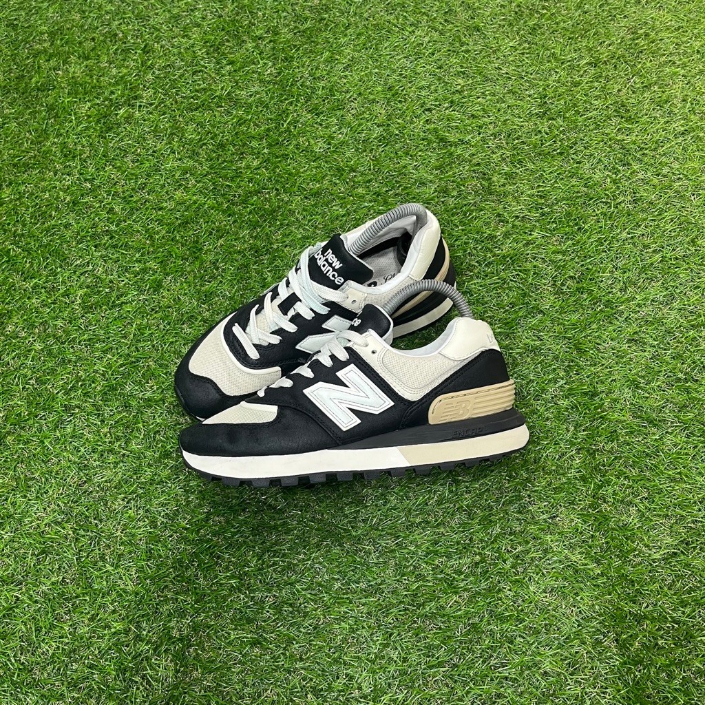 New Balance 574 Legacy 'Black Angora'