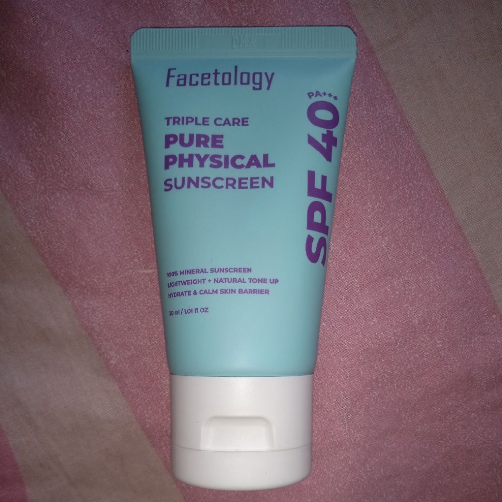 preloved facetology triple pure pyshical sunscreen spf 40 pa+++