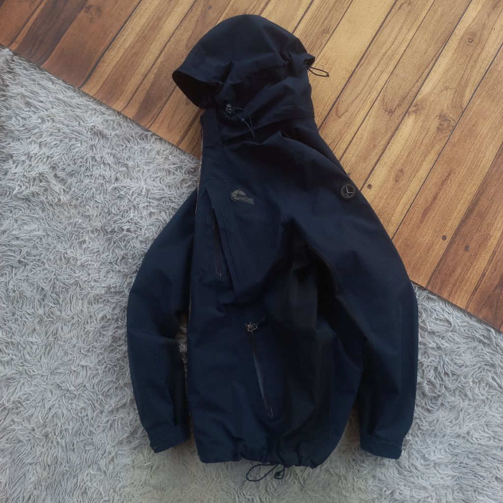 NEPA NOLIMIT GORETEX GORPCORE OUTDOOR JACKET WATERPROOF NOT blocktech running sports lightweight win