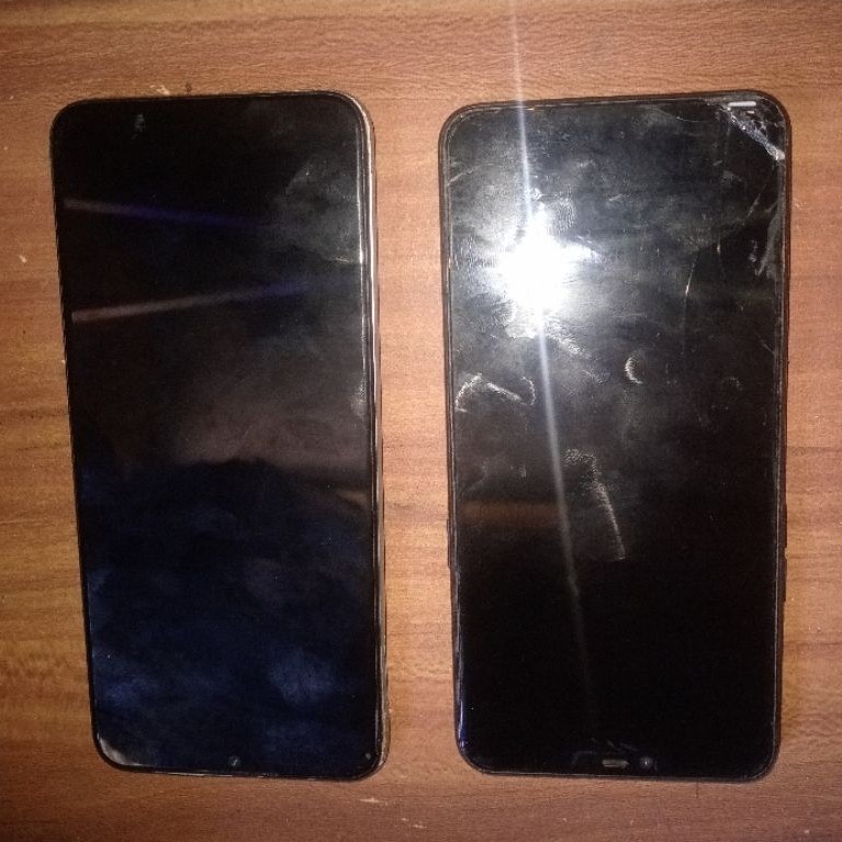 Oppo a15 dan Oppo a3s matot