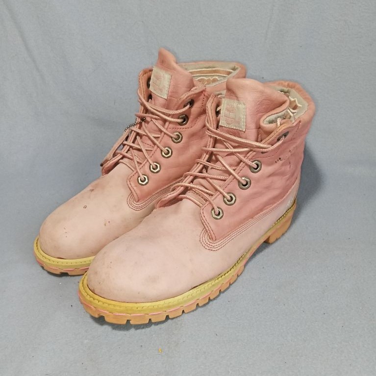 Size 40 insole 250 Sepatu Timberland Roll Up Pink Edition body atas mulus sol tebal sudah dijahit fu