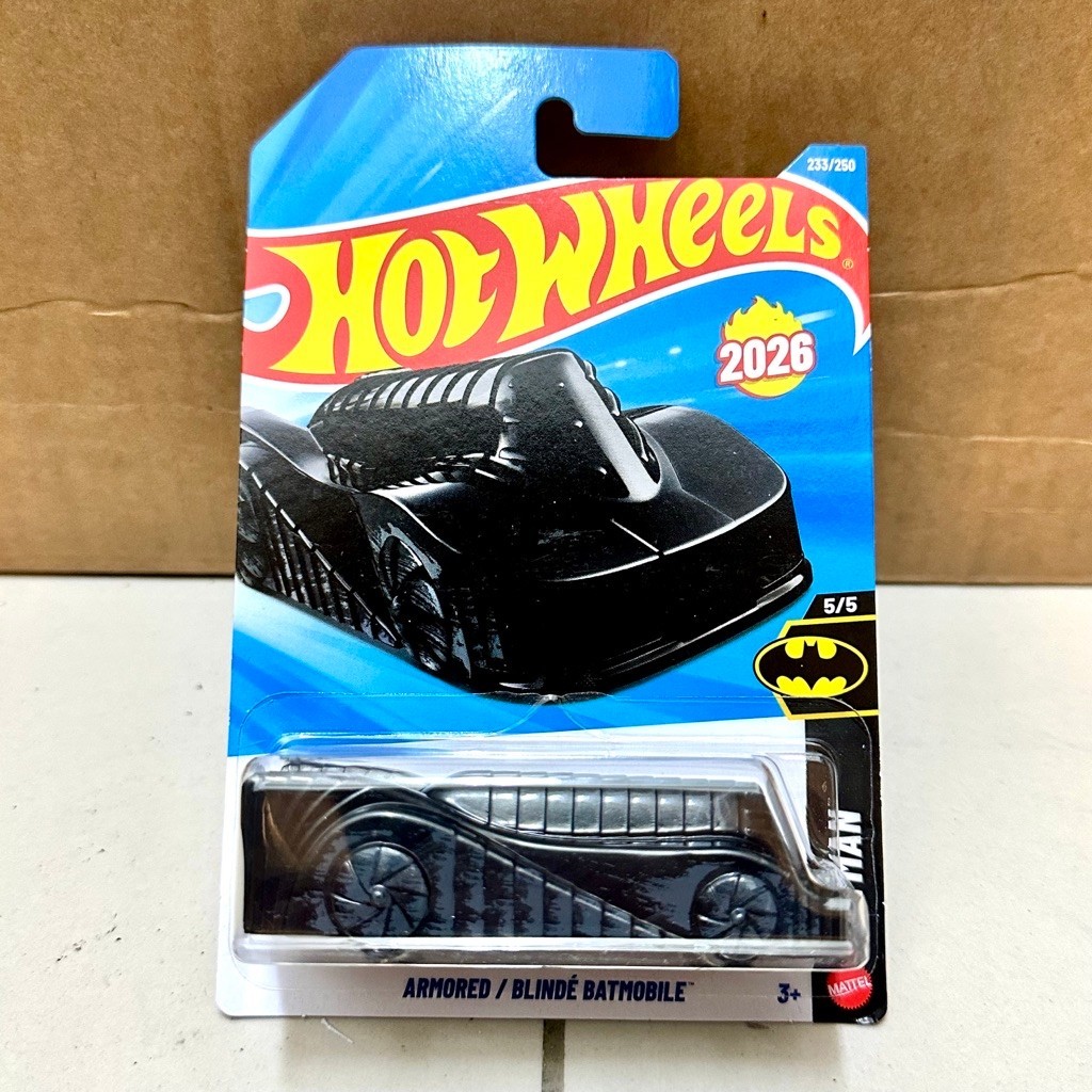(LOT N & P 2026) Hot Wheels Diecast Mainan Mobil Anak Anak Original Hotwheels Batman Armored Batmobi