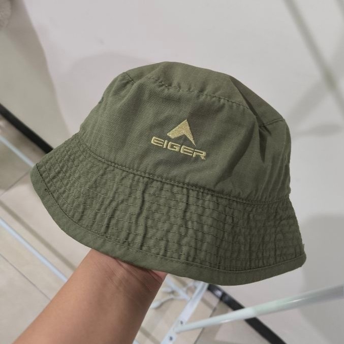 PL Preloved Topi Bucket Eiger Topi Gunung