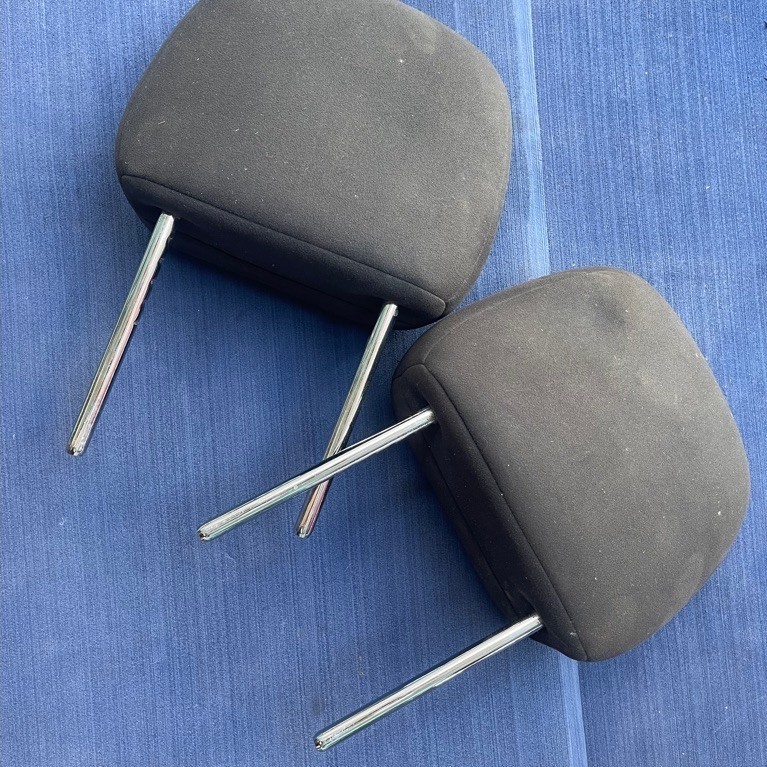 headrest jok depan HONDA JAZZ idsi gd3 sandaran kepala jok mobil 2pcs