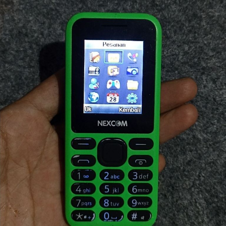 HP CINA JADUL NEXCOM NC 108 BEKAS NORMAL