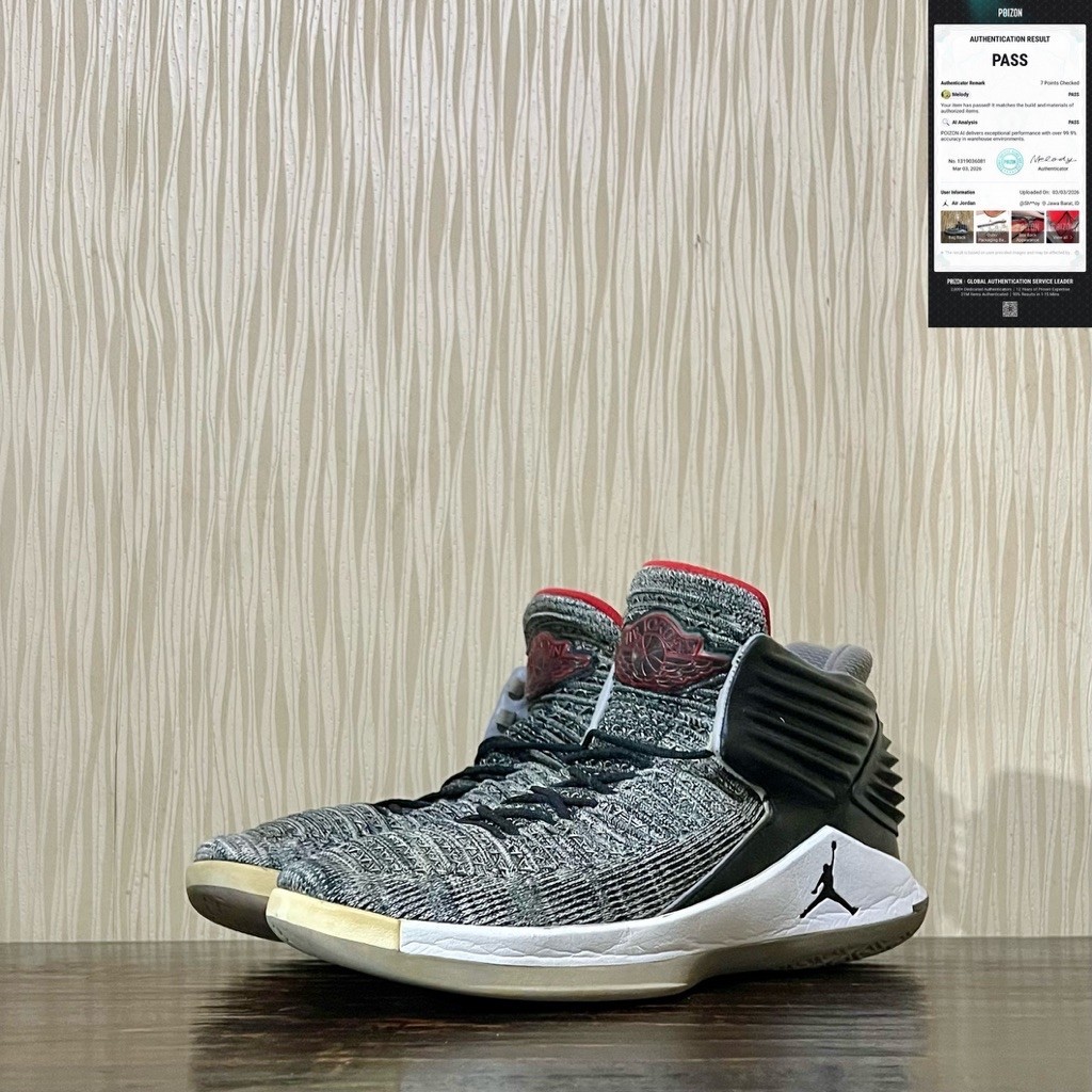 Sepatu Sneakers Basket size 45