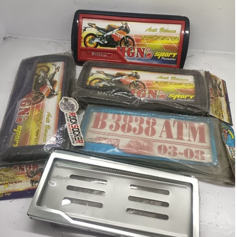 cover plat nomor motor cover plat nomor motor lawasan jadul variasi plat nomor