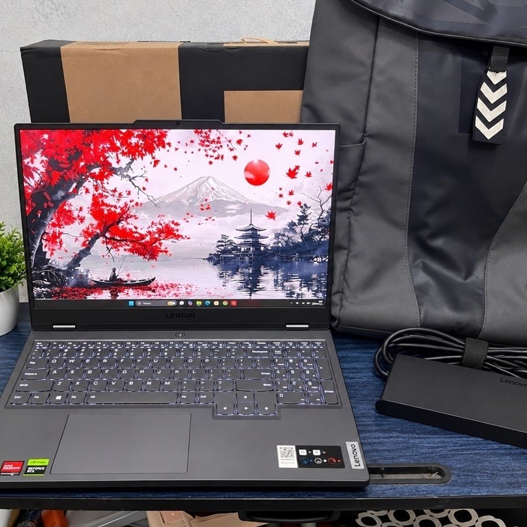 DIJUAL LENOVO LEGION 5 15ARP8 RYZEN 7 7735HS RTX 4060 RAM 16/512GB