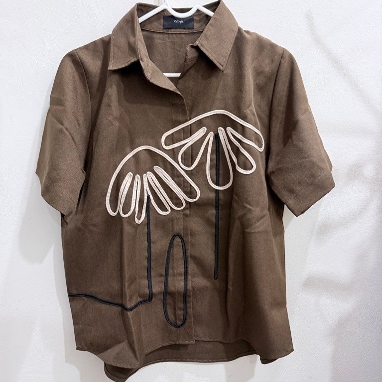 Cmyk Brown top preloved like new