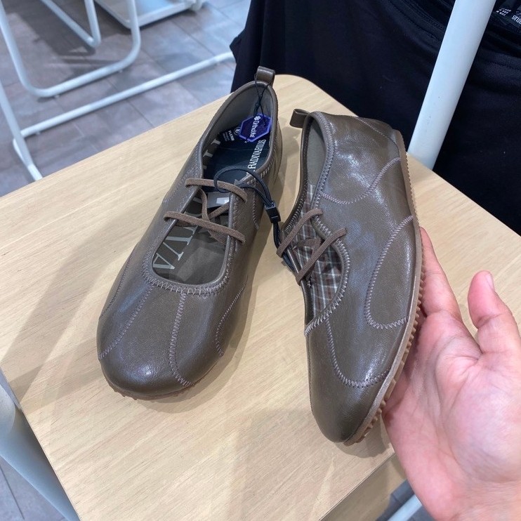 Jastip Stradivarius Sandal