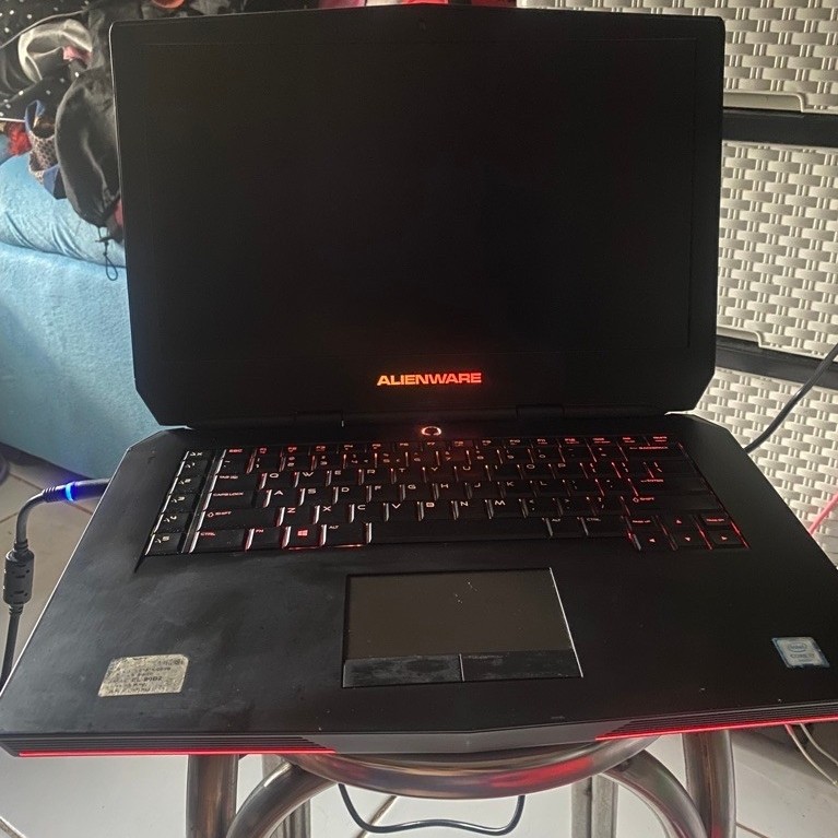 Alienware 15 R2 i7 gen 6