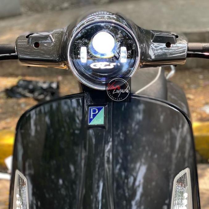 Headlamp daymaker vespa Gts