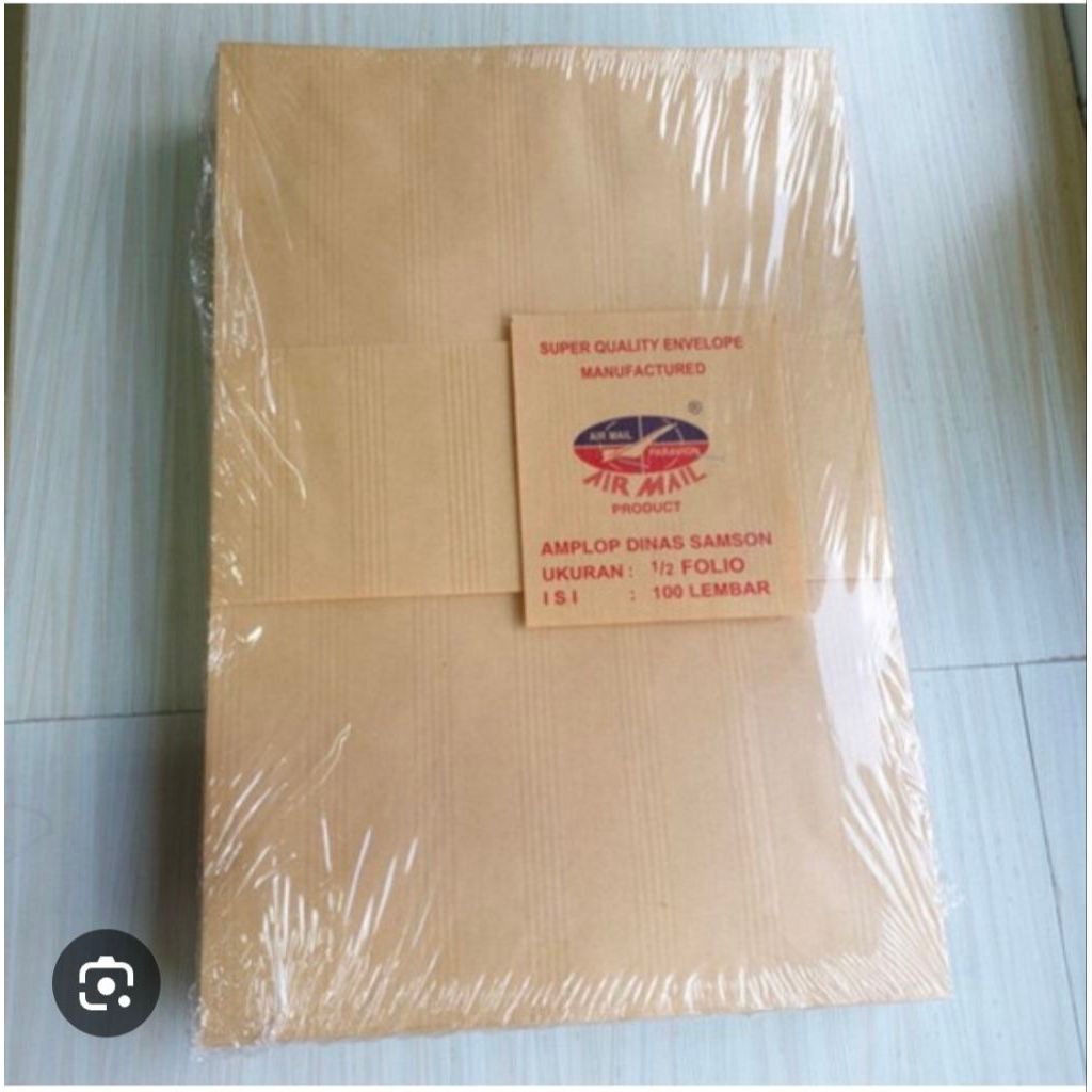 Amplop coklat Airmail Folio bersalur garis 1pack isi 100