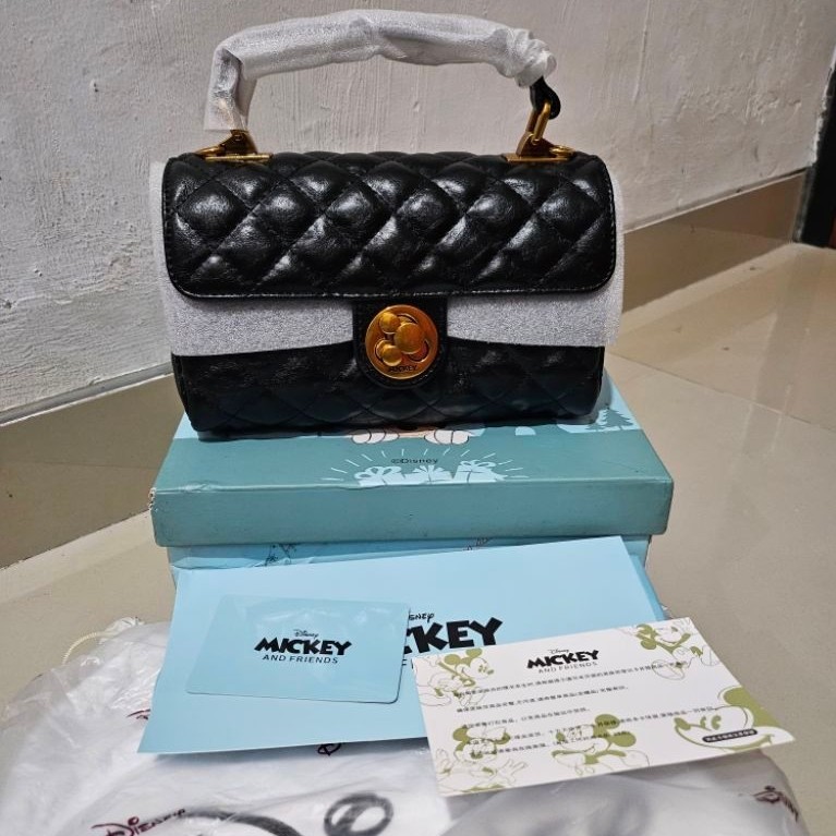 DISNEY tas modell speedy warna hitam