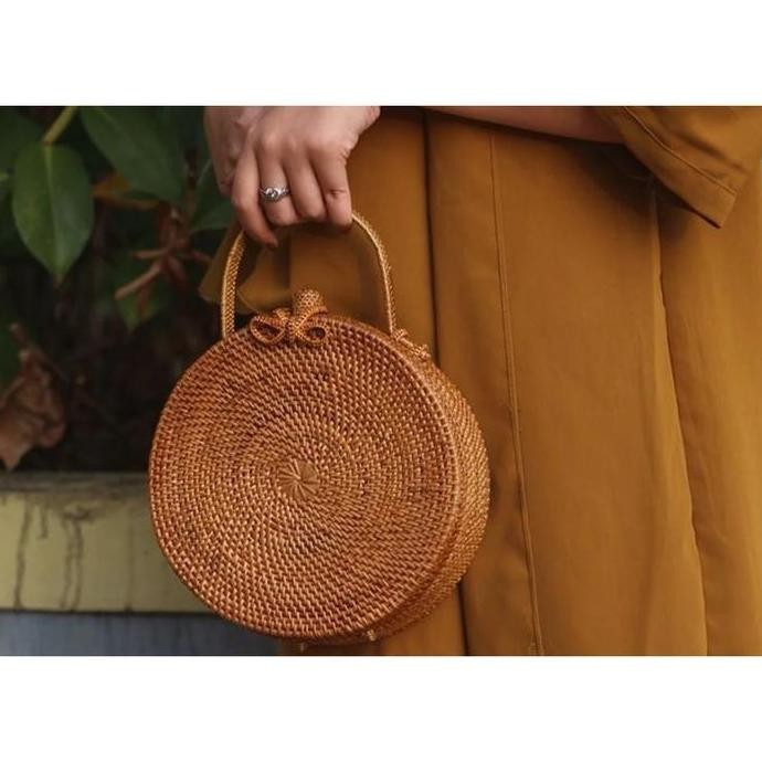 Mandalika Tas Jinjing Bundar Rotan Ate Bali Rattan Round Tote Bag