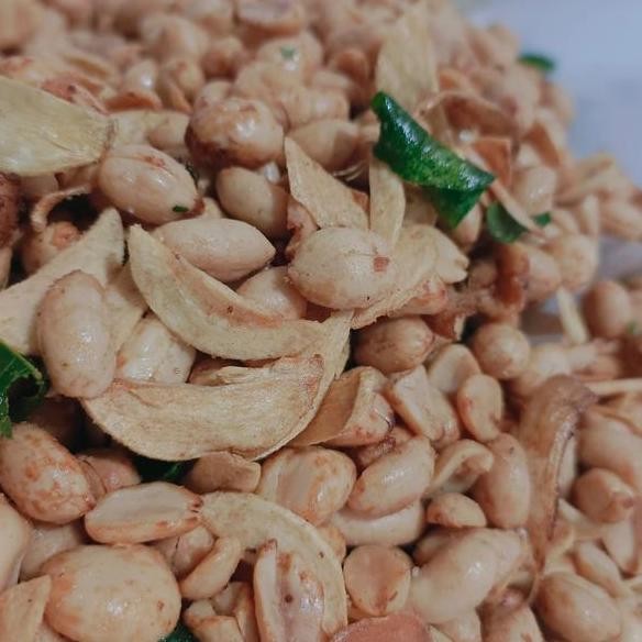 

Kacang Bawang 250 Gram Goreng