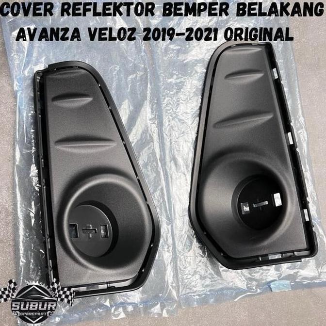 Cover Reflektor Bemper Belakang Avanza Veloz 2019-2021 Original