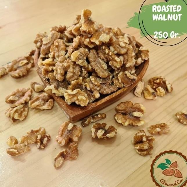 

Kacang Walnut Roasted Gr Matang