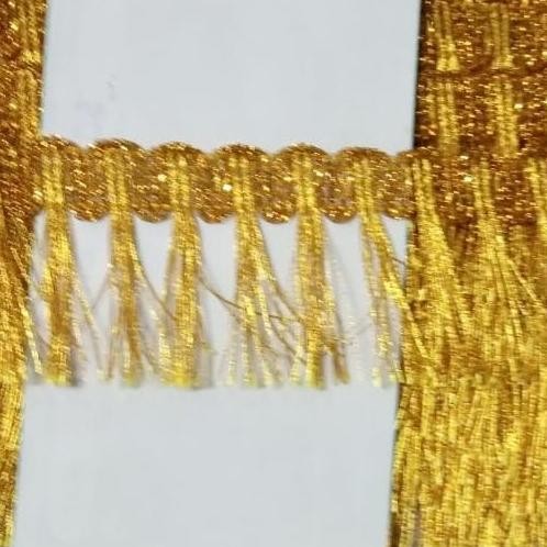 

Kualitas terbaik] Renda India / Renda Emas Rumbai 677 (17 yard - lebar 1.5 Inch)