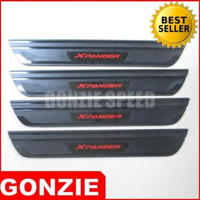 Sillplate Pintu Samping/Pelindung Pijakan kaki Mitsubishi Xpander FXC