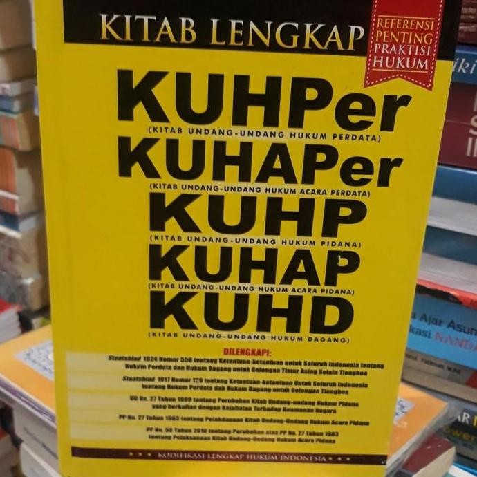 buku KITAB LENGKAP KUHPer KUHAPer KUHP KUHAP KUHD.