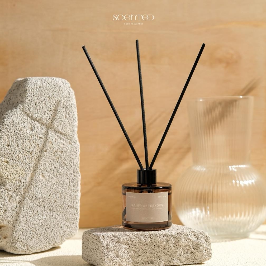 Pengharum Ruangan Pewangi Ruangan Estetik Aroma Terapi & Wangi tahan lama